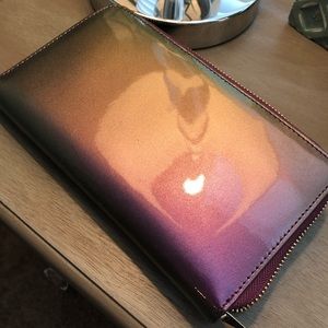 Henri Bendel Wallet